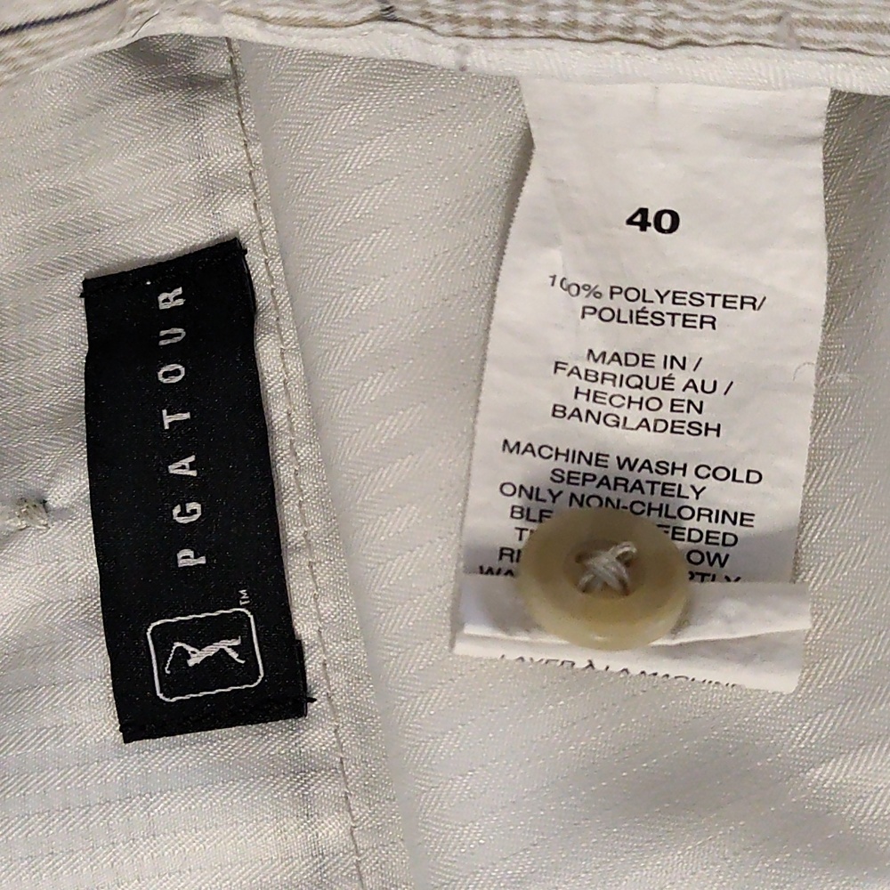 Shorts - Picture 3 of 3